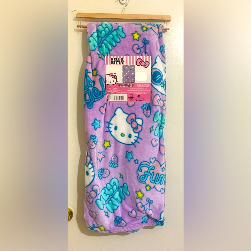 Hello Kitty Purple Silk Throw Blanket